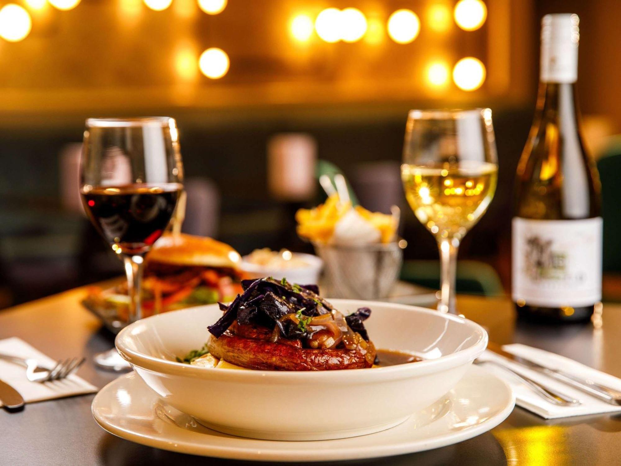 Mercure Birmingham West Hotel West Bromwich Eksteriør billede