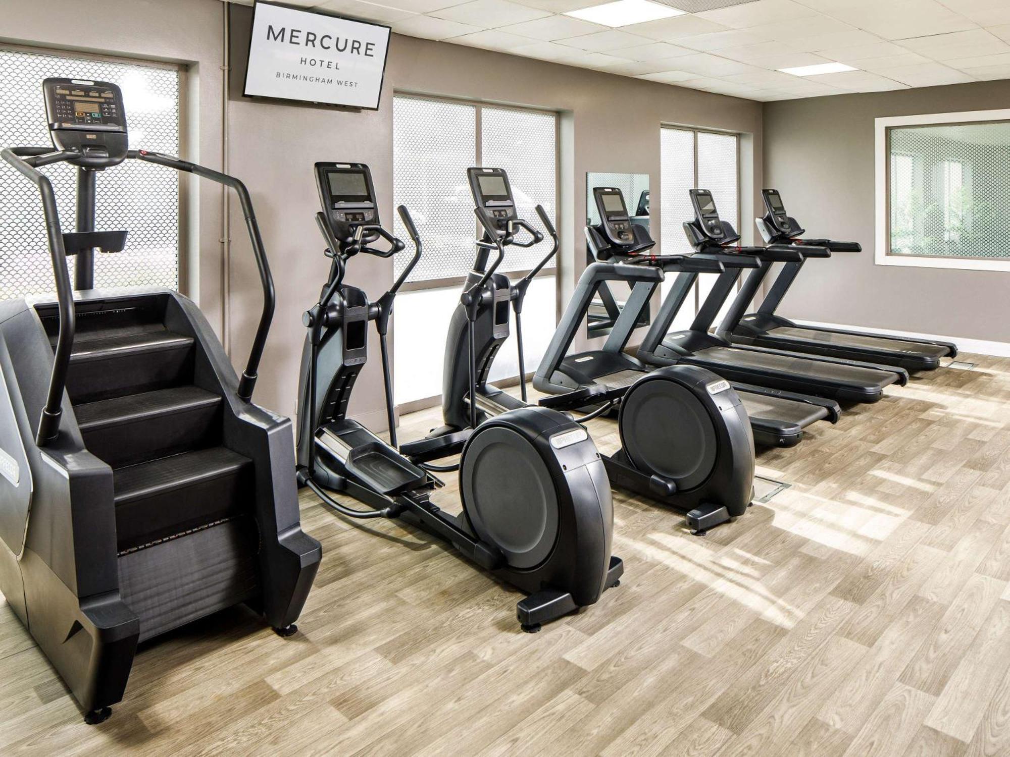 Mercure Birmingham West Hotel West Bromwich Eksteriør billede