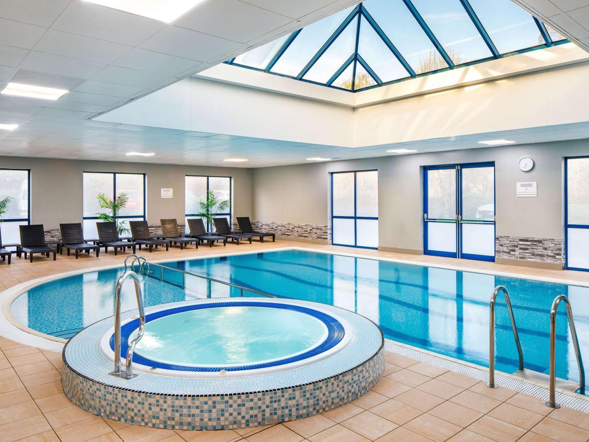 Mercure Birmingham West Hotel West Bromwich Eksteriør billede