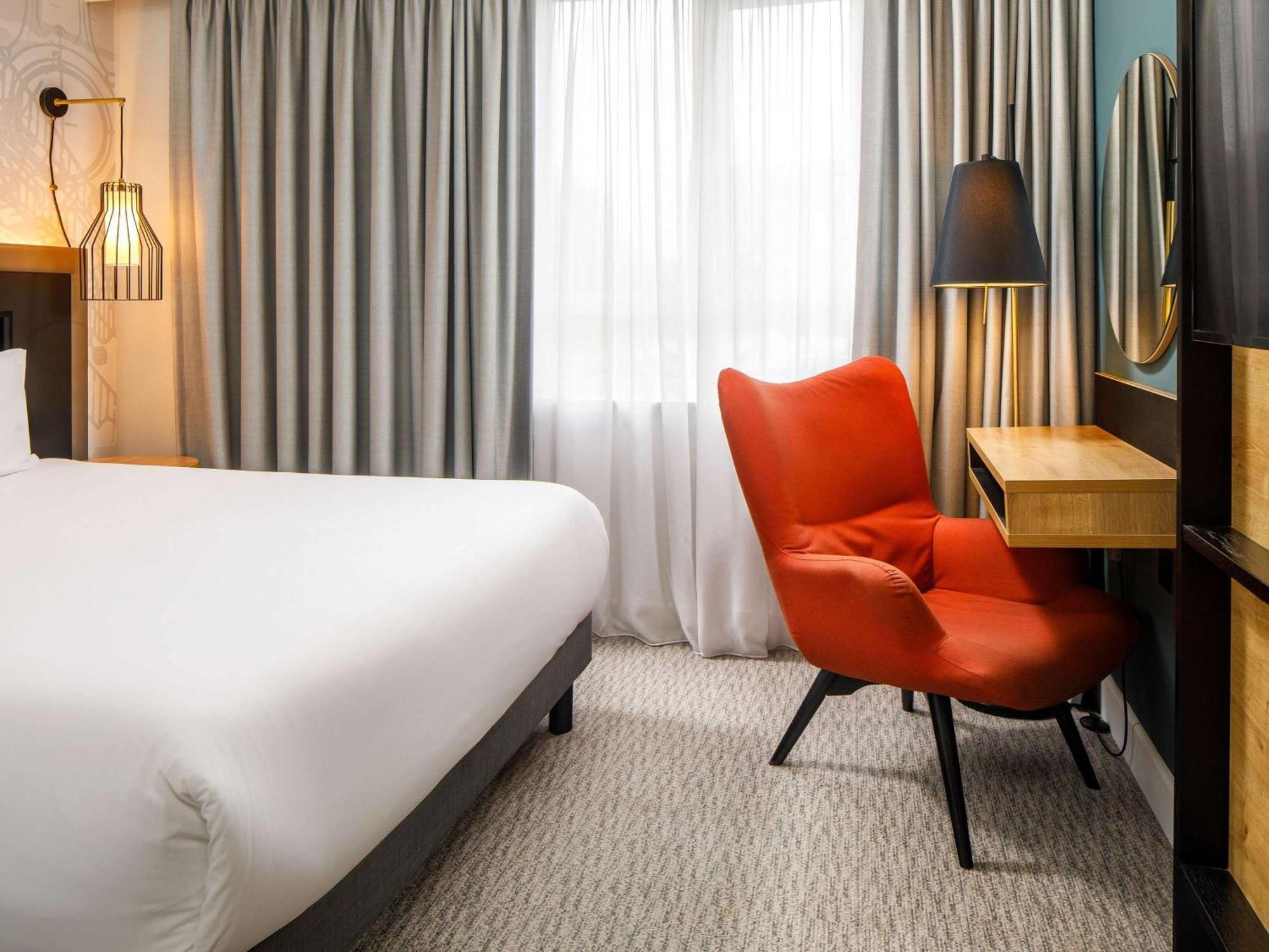 Mercure Birmingham West Hotel West Bromwich Eksteriør billede