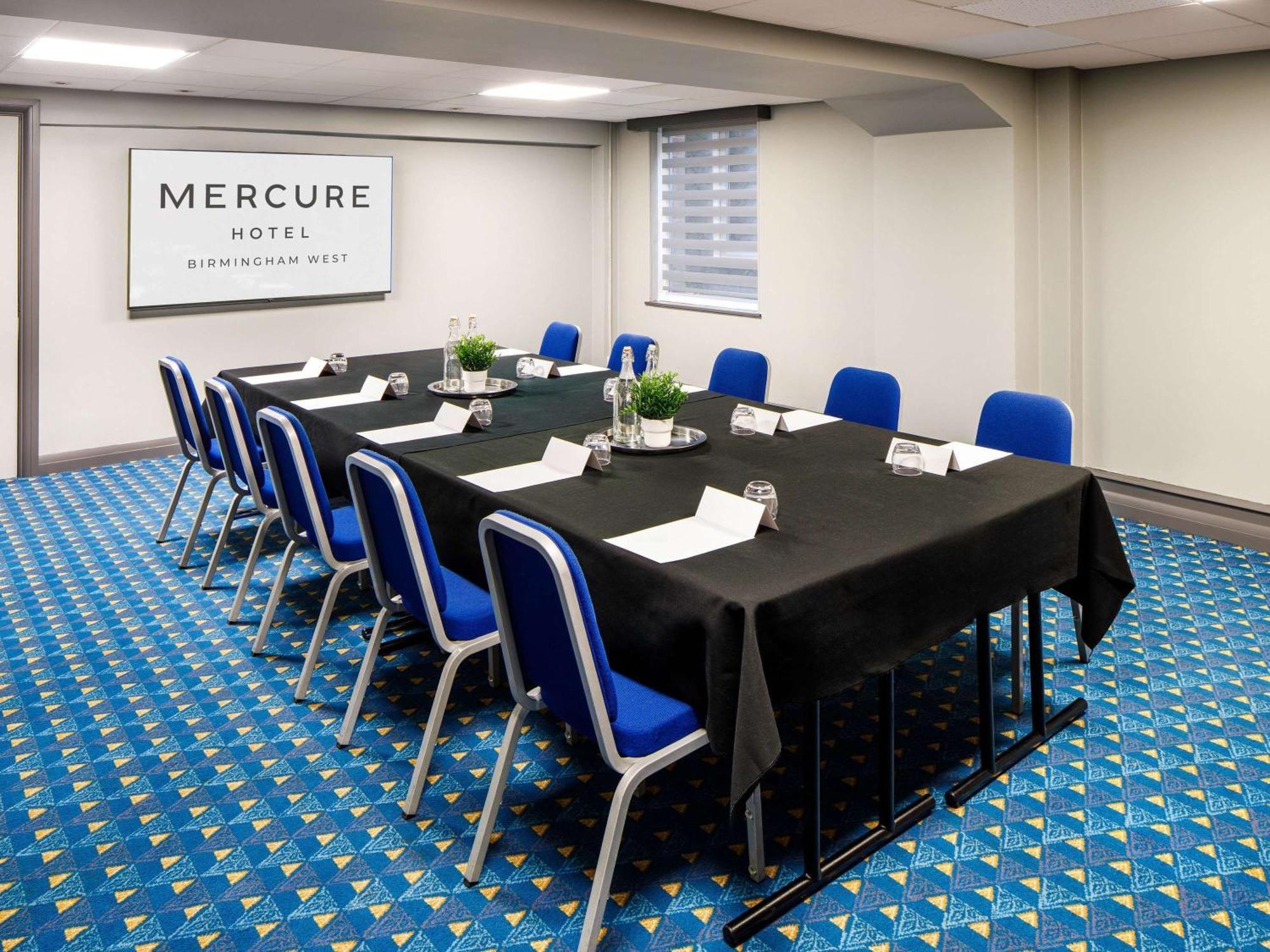 Mercure Birmingham West Hotel West Bromwich Eksteriør billede