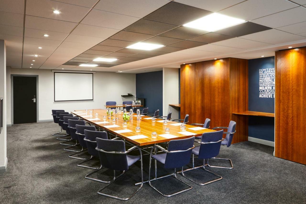 Mercure Birmingham West Hotel West Bromwich Eksteriør billede